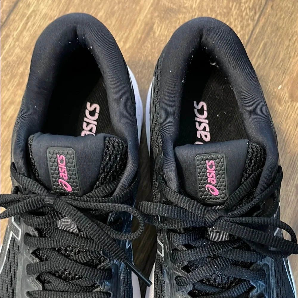 ASICS Women's Black Running Shoes - Picture 2 of 7